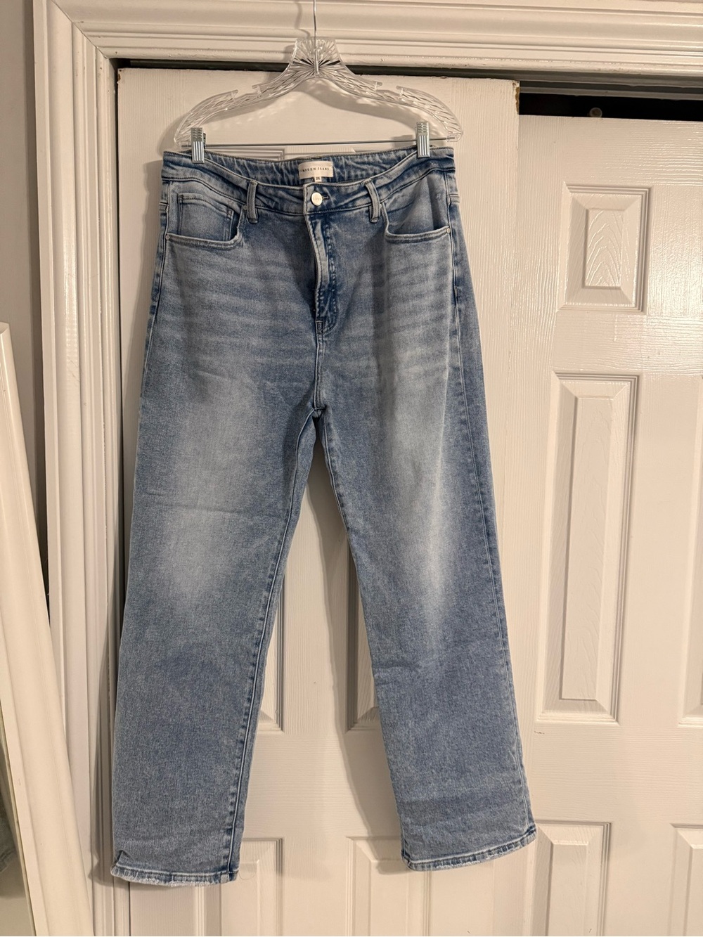 Light Blue Straight-Leg Women’s Jeans
